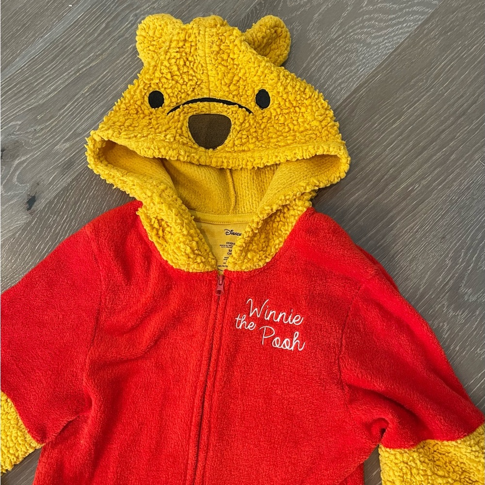 GUC Disney adult Winnie the Pooh onesie pj halloween costume size S/M